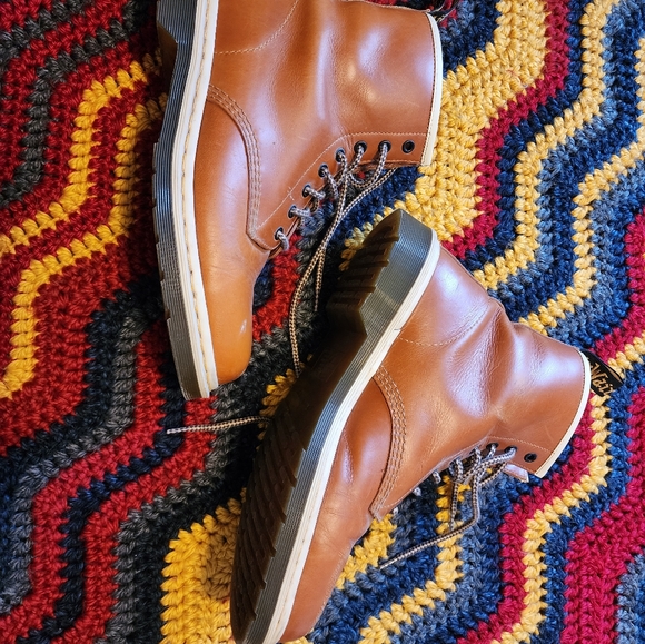 US12 Doc Martens 1460 Analine Oak - Picture 4 of 4